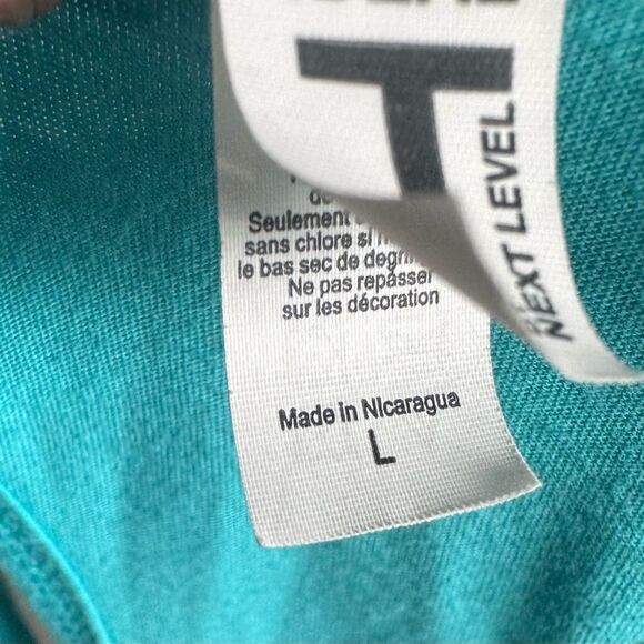 Two aqua turquoise summer racerback tank tops size large - Picture 5 of 9